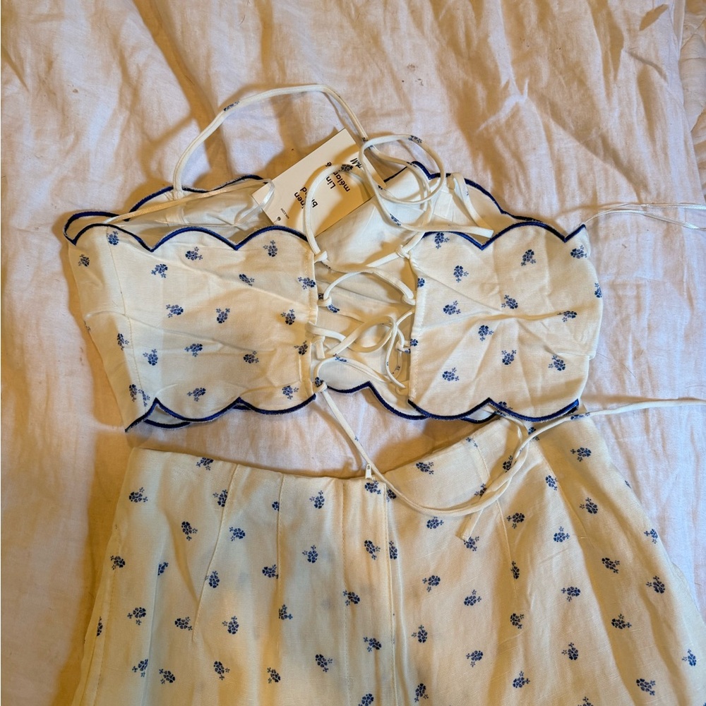 H&M Two-Piece Set with Scallop Trim - Picture 2 of 3